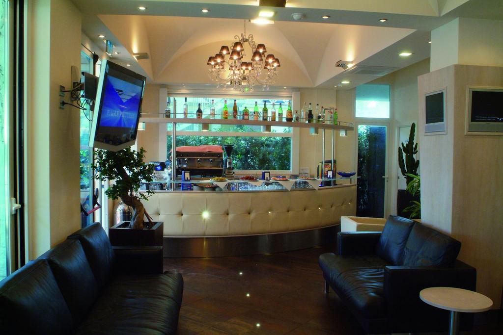 Miami Hotel