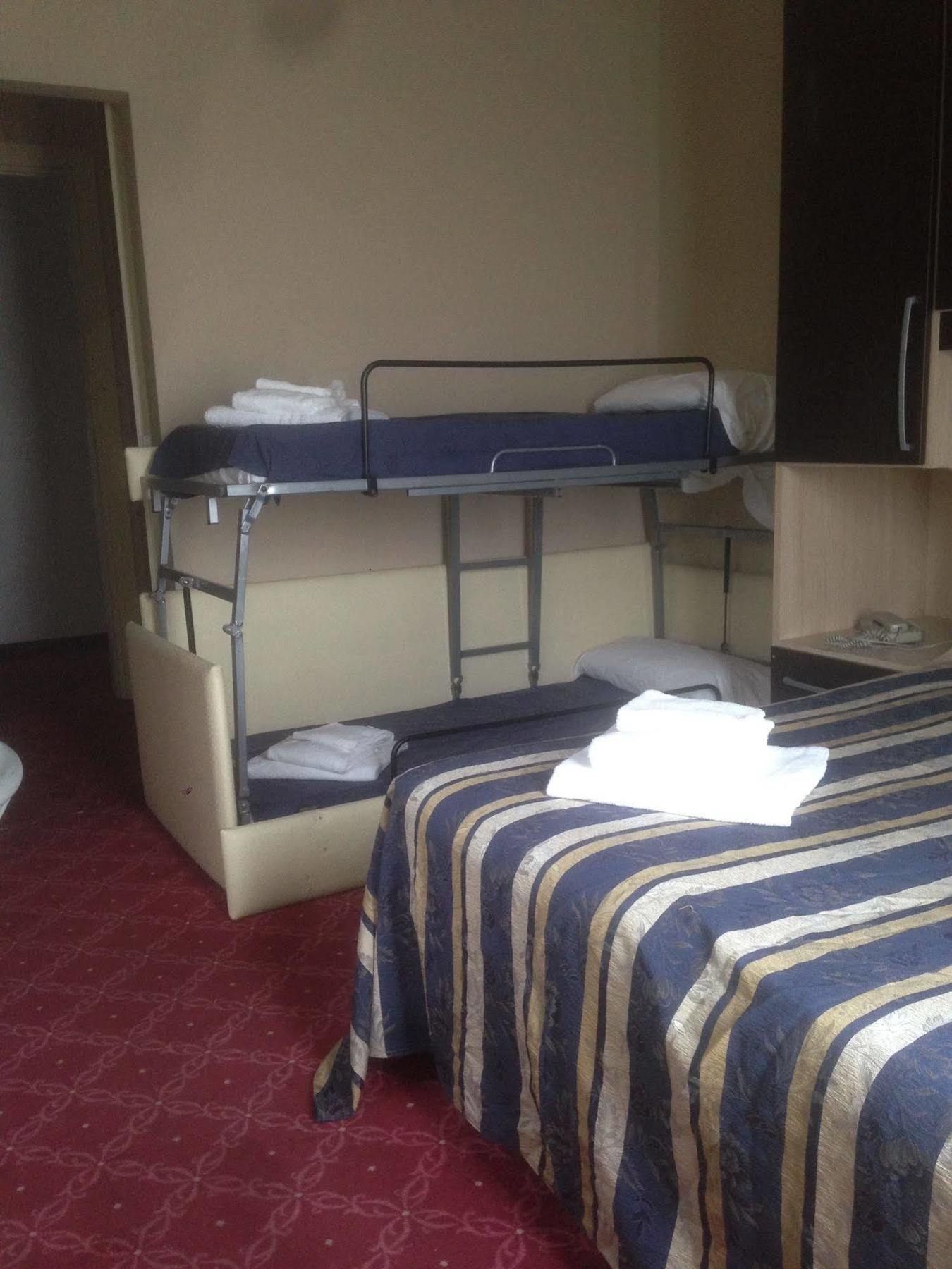 Miami Hotel 3*
